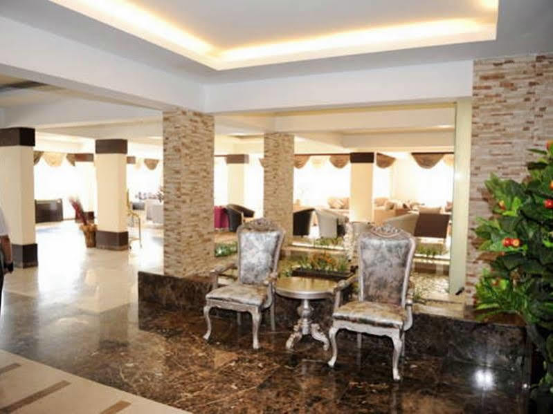 Hotelier Suites ริยาดห์ ภายนอก รูปภาพ