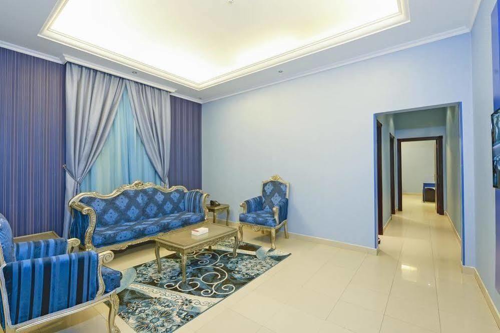 Hotelier Suites ริยาดห์ ภายนอก รูปภาพ