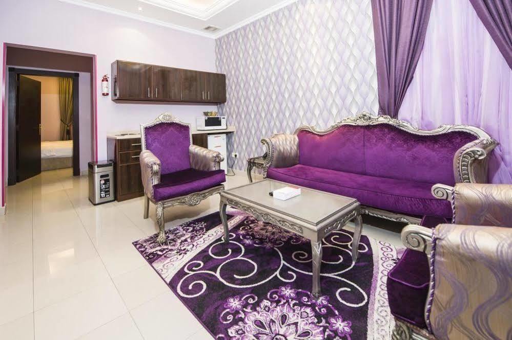 Hotelier Suites ริยาดห์ ภายนอก รูปภาพ